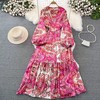 Advanced flashlight, fitted brace, elegant dress, long skirt, high-quality style, long sleeve, V-neckline, A-line, flowered