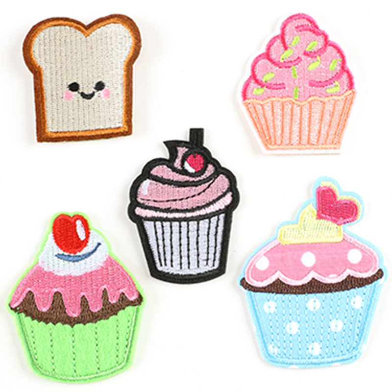 电脑绣花标服装衣帽辅料DIY刺绣贴鞋帽徽章布标可爱卡通蛋糕布贴