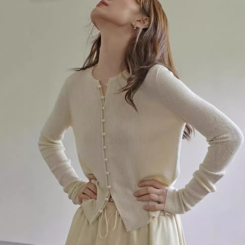 1313 Wool White Base Shirt Autumn and Winter Sweater for Women Long-Sleeved Slimming Knitted Cardigan Style Sweater Lazy Style 1313 Wool White Base Shirt Autumn and Winter Sweater for Women Long-Sleeved Slimming Knitted Cardigan Style Sweater Lazy Style