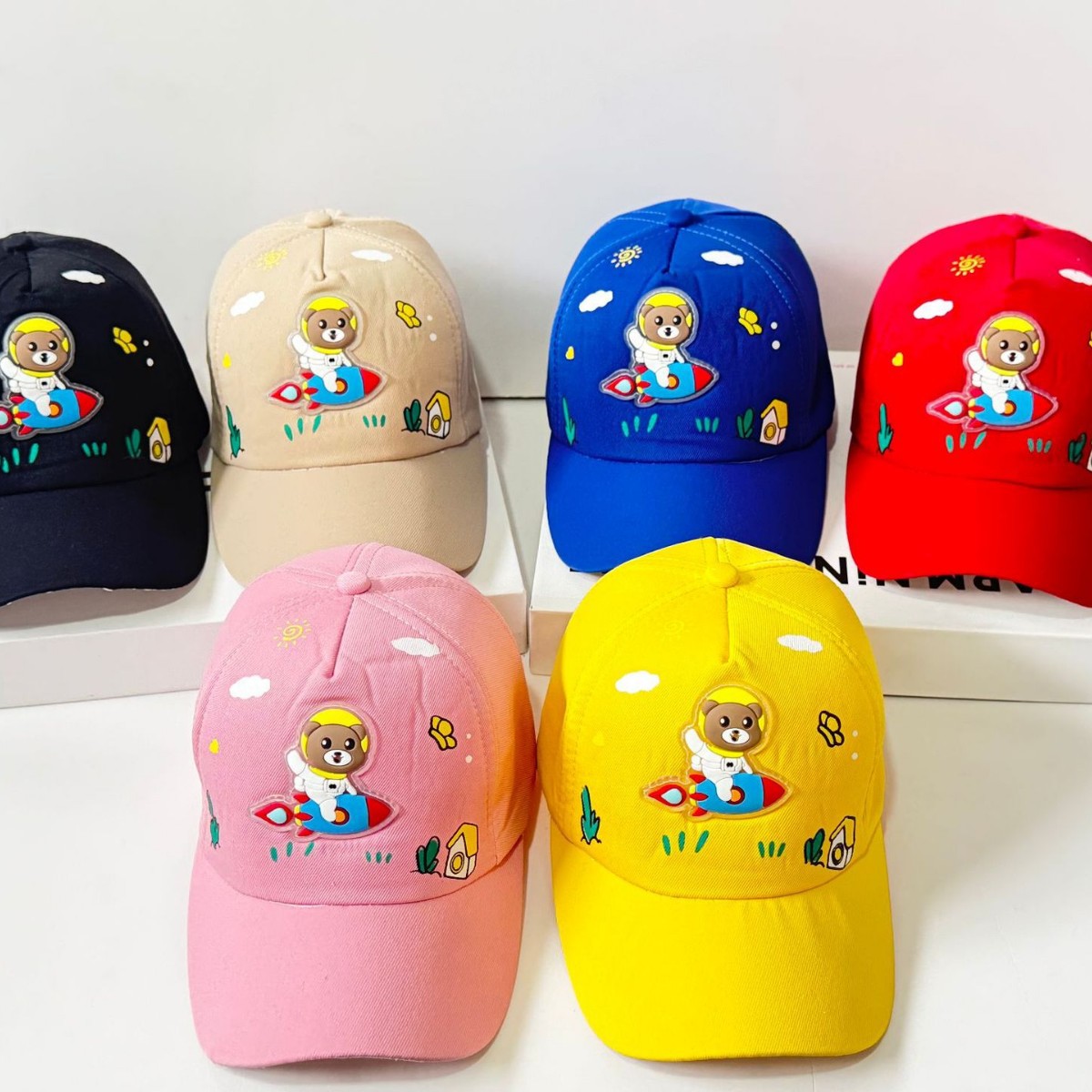 Baby Cartoon Baseball Caps for Boys and Girls, Spring & Fall Wholesale Casual Letter Embroidered Leather Label Outdoor Duck Tongue Sun Hat