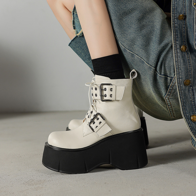 Women's Height-Enhancing and Leg-Slimming Fashionable 2025 Round-Toe Platform Thick-Soled Ultra-High Heel Short Boots Eye-Catching Fashion Boots