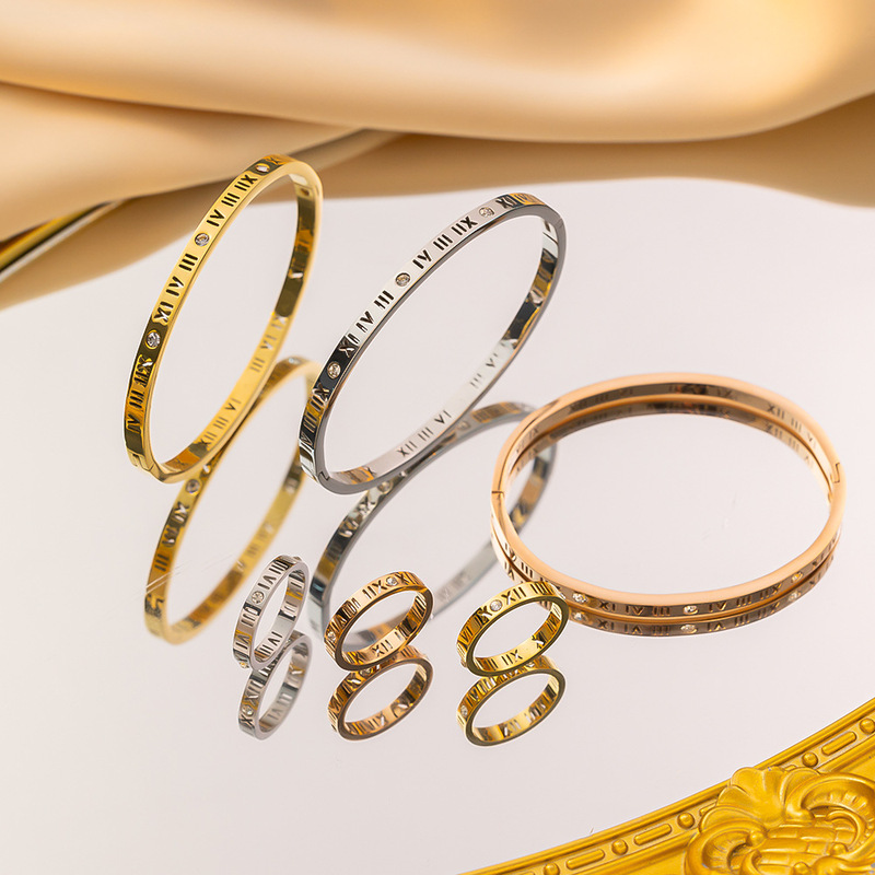 High-end inspirational moment titanium steel bracelet fashion personality Roman digital bracelet inlaid zircon light luxury exquisite suit