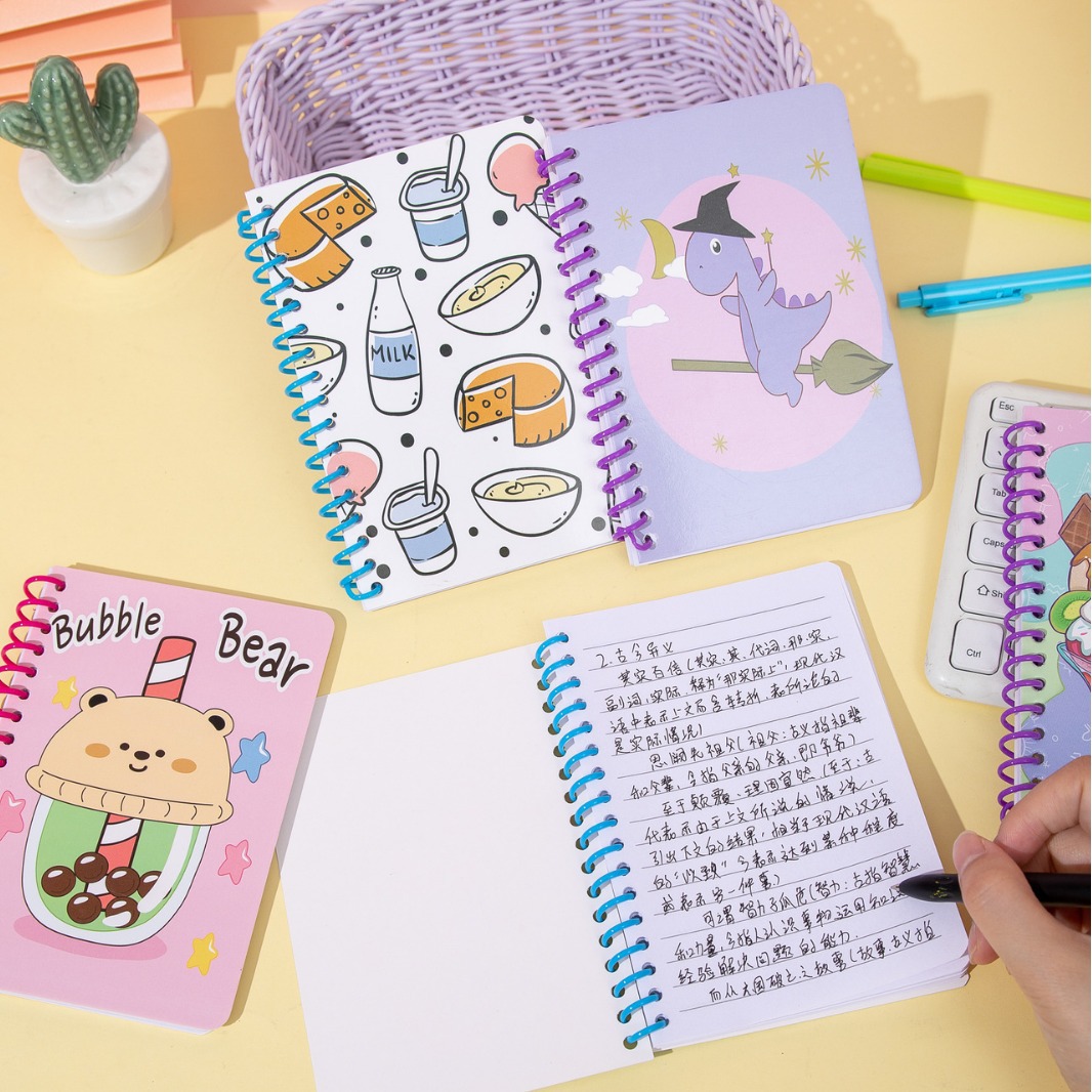 A6 dibujos animados lindos de plástico bobina sola lateral transversal línea interna de bolsillo de estudiantes portátil bobina de cuaderno de notas