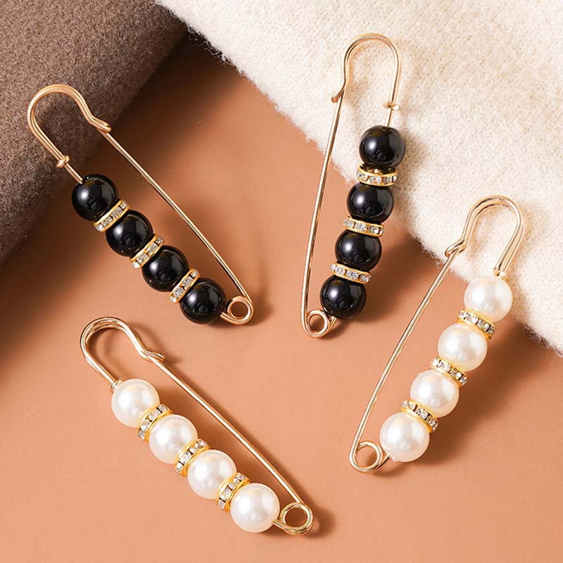 Anti-Exposure Brooch, Trendy New Design: Waist-Smoothing Pin for Pants, Adjustable Waist Pin for Dresses, and Secure Clothing Fixer for Wide Waists