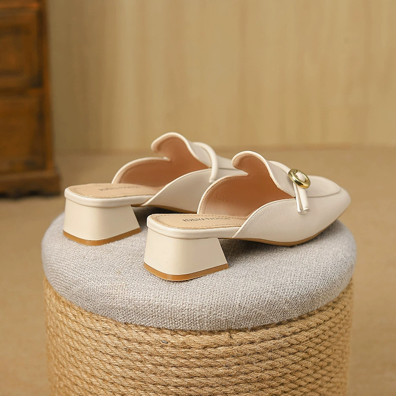 Новые китайские полусабо Баотоу для женщин, для улицы, 2025 года, новая модель, средний каблук, высококачественные, с юбкой, босоножки и мюли.