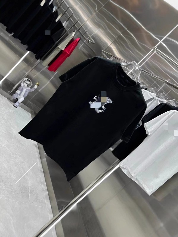 2025 Lujia サマーレタープリント半袖 Tシャツトレンディな新しい多用途アメリカンカジュアルトップス男性と女性用|undefined