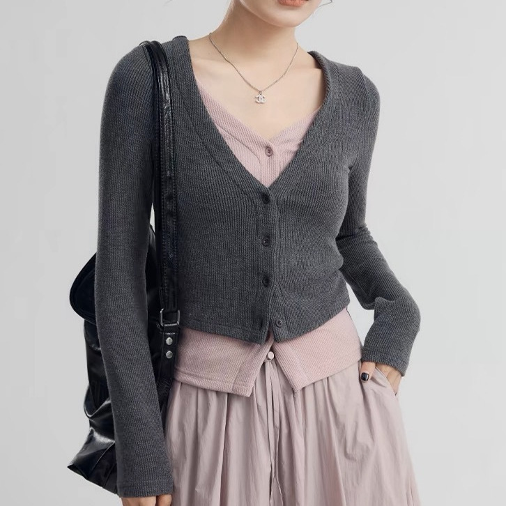 Bubble Cookie Strips! Fake Two-Piece Knitwear for Women, Niche Design, Slim-Fitting Top