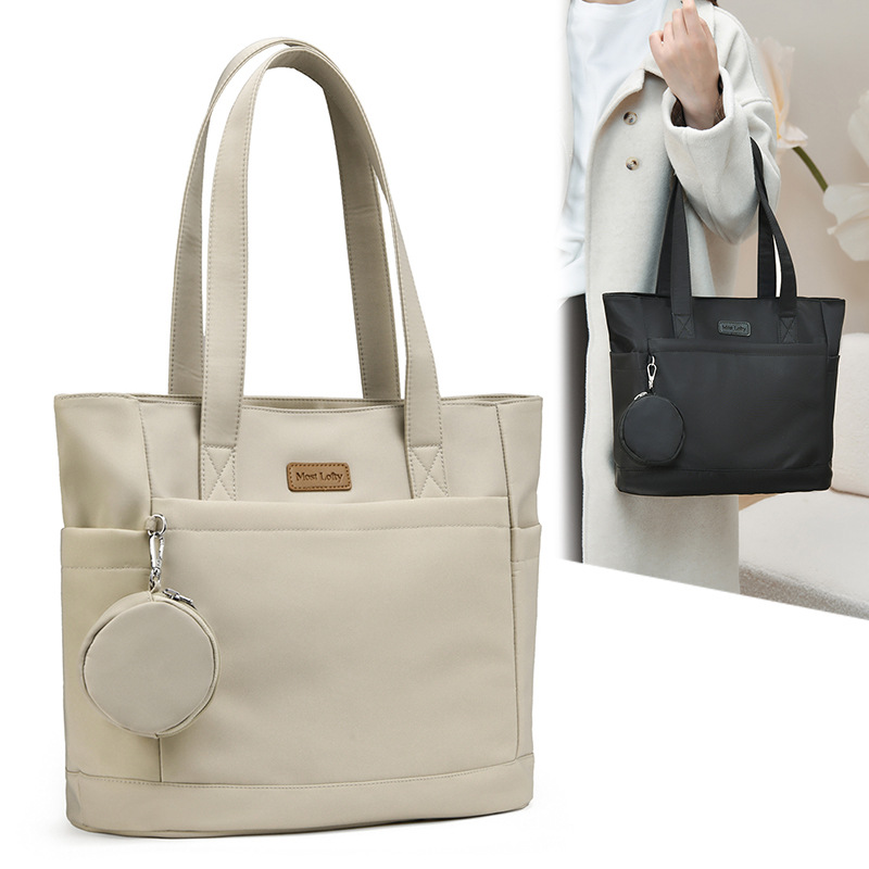 Large-Capacity Women's Shoulder Commuter Bag, Water-Repellent Nylon Cloth Mother-In-Law Bag, Versatile Travel Lightweight Portable Mommy Bag