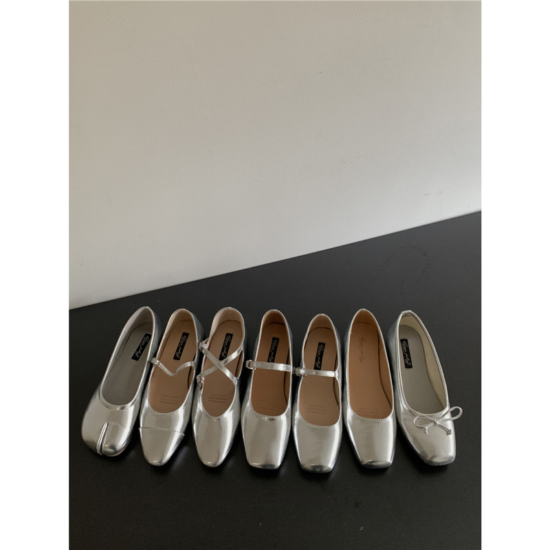 银色猪鼻子芭蕾舞鞋子女新款2025年爆款凉拖小香风玛丽珍高跟单鞋