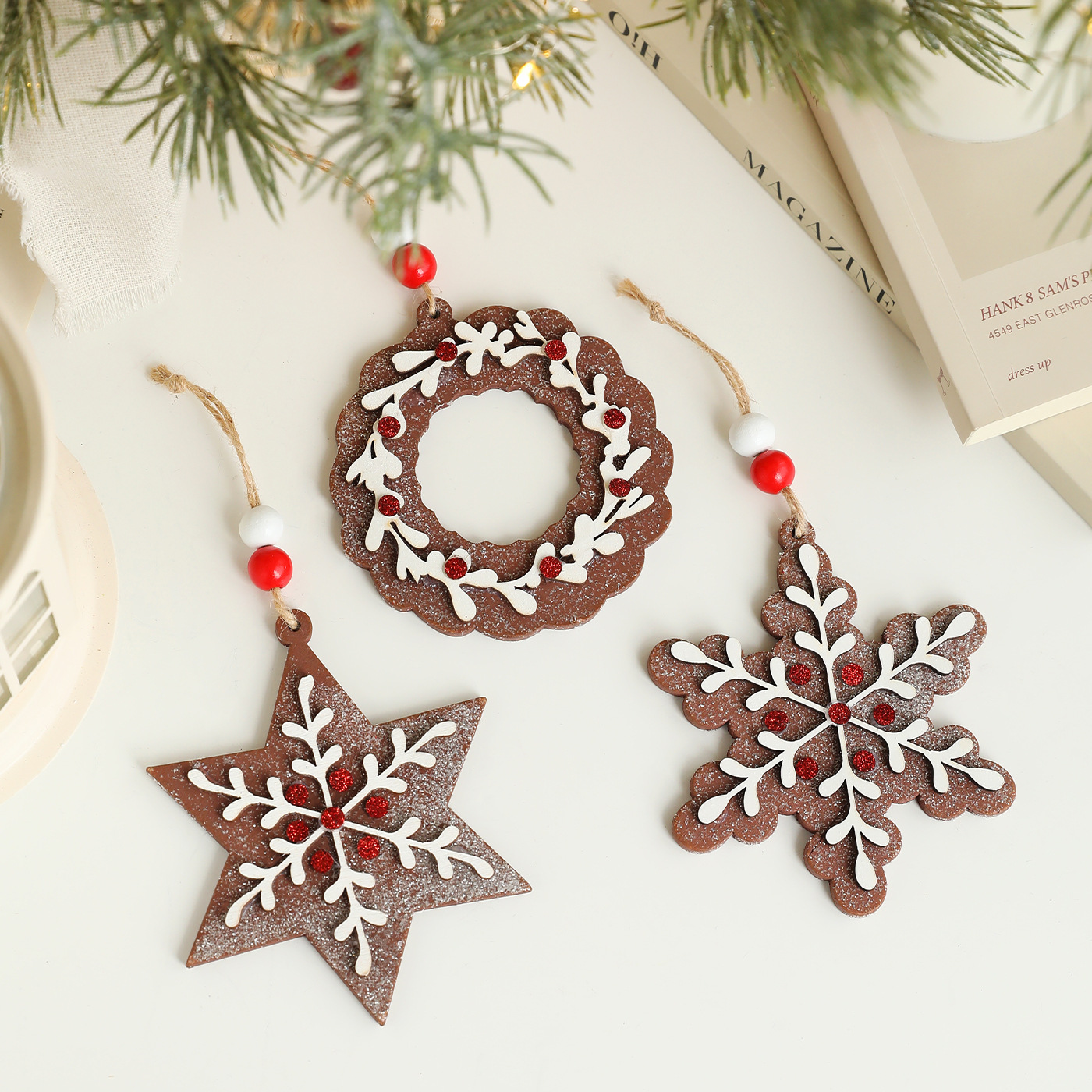 Colgante de madera transfronteriza pan de jengibre colgante decoración del árbol de Navidad colgante donut colgante atmósfera suministros de diseño stock