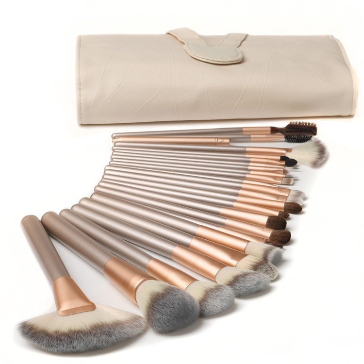 Simple Style Artificial Fiber Wooden Handle Makeup Brushes 1 Set display picture 3