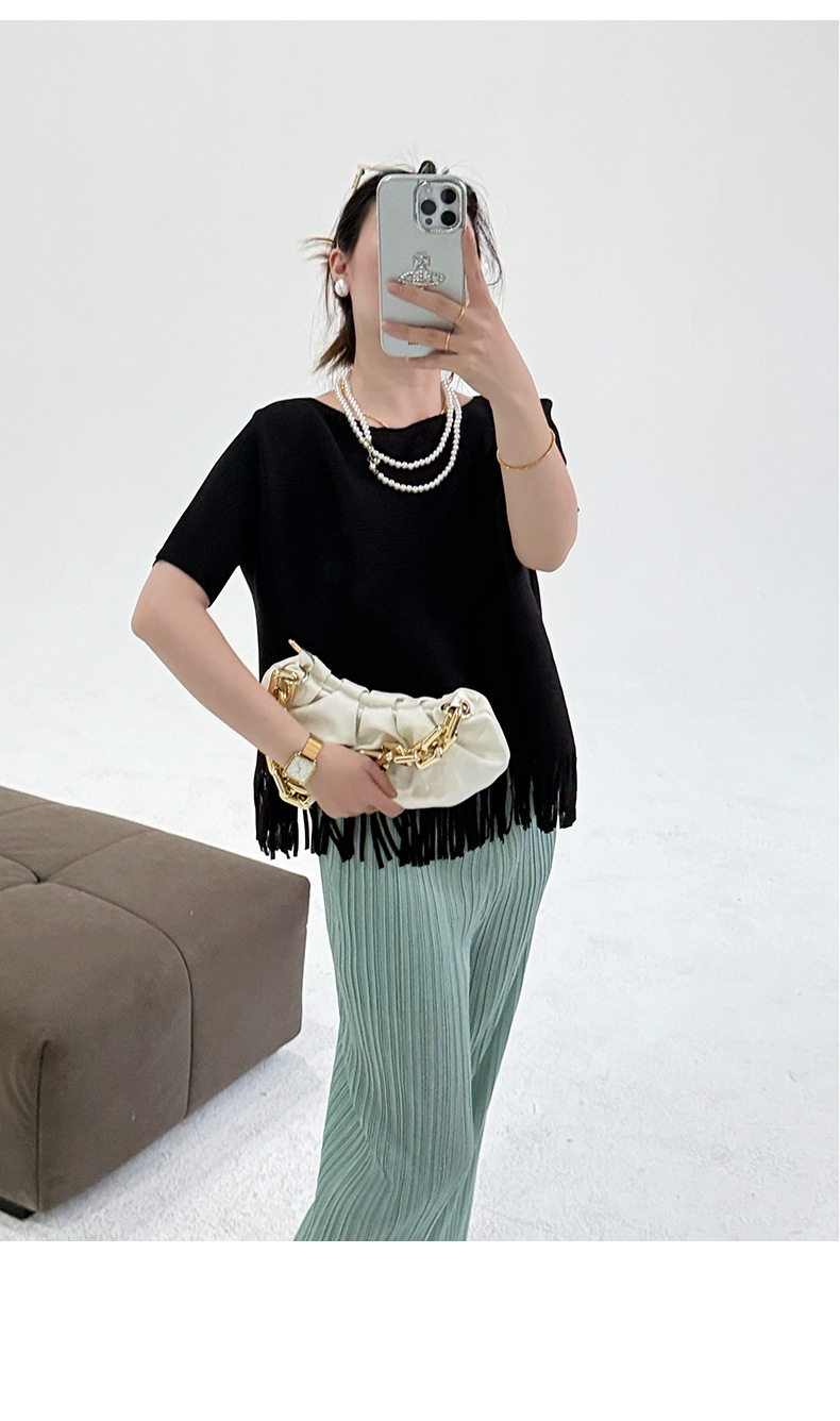 Áo thun nữ cổ tròn tay ngắn xếp ly tua rua form rộng — Màu xanh lam nhạt chi tiết 22