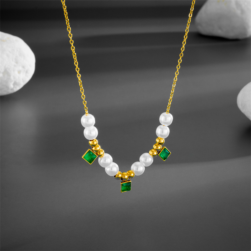 Fashion Square Titanium Steel Pearl Plating Inlay Zircon Necklace 1 Piece
