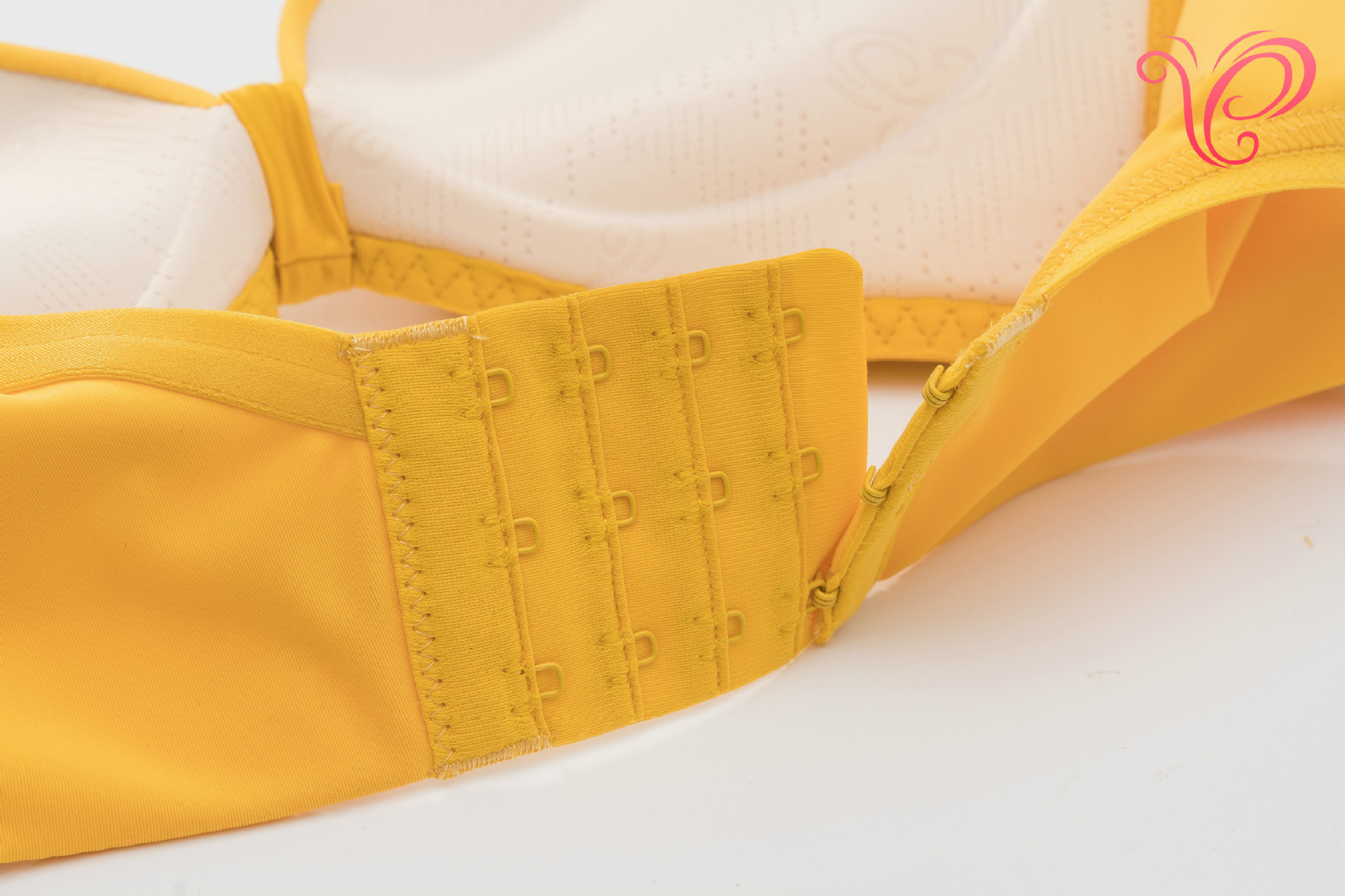 智贝详情图_15糖果色性感深V小胸聚拢无钢圈收副乳调整型蝴蝶