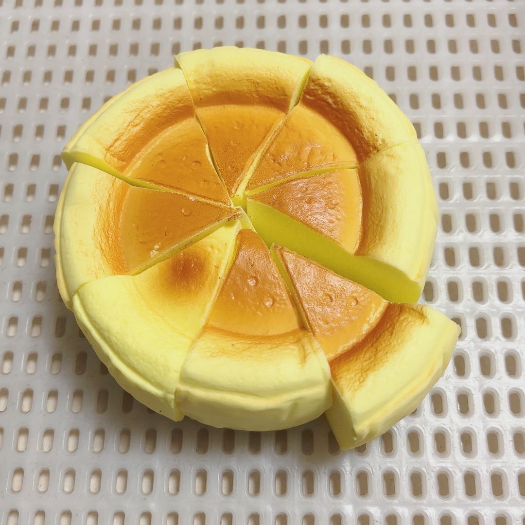 젖은 부드러운 치즈 느린 리바운드 1개