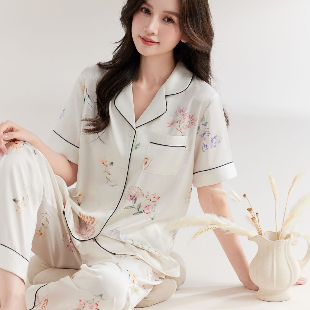 New Pajamas Summer Wearing Home Clothes suit Cardigan National Style Printed Trousers Ice Silk Thin Underwear in stock