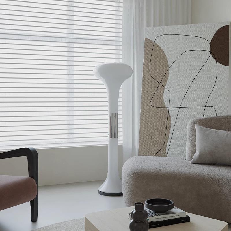 Zhongshan Factory Outlet Factory 1970S Medieval Retro Living Room Sofa Floor Lamp Designer Medieval Glass