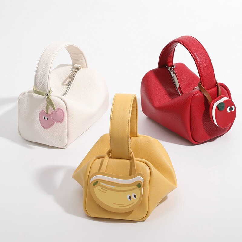 Niche Design Cute Pillow Bag 2025 Summer New Banana Puffer Bag All-match Portable Lunch Box Bag Crossbody Bag