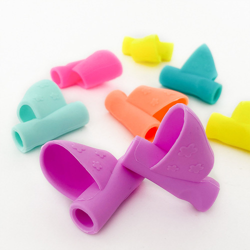 Silicone pencil holder for children to correct pen holding posture, beginners' calligraphy corrector, kindergarten pencil and pen case wholesale