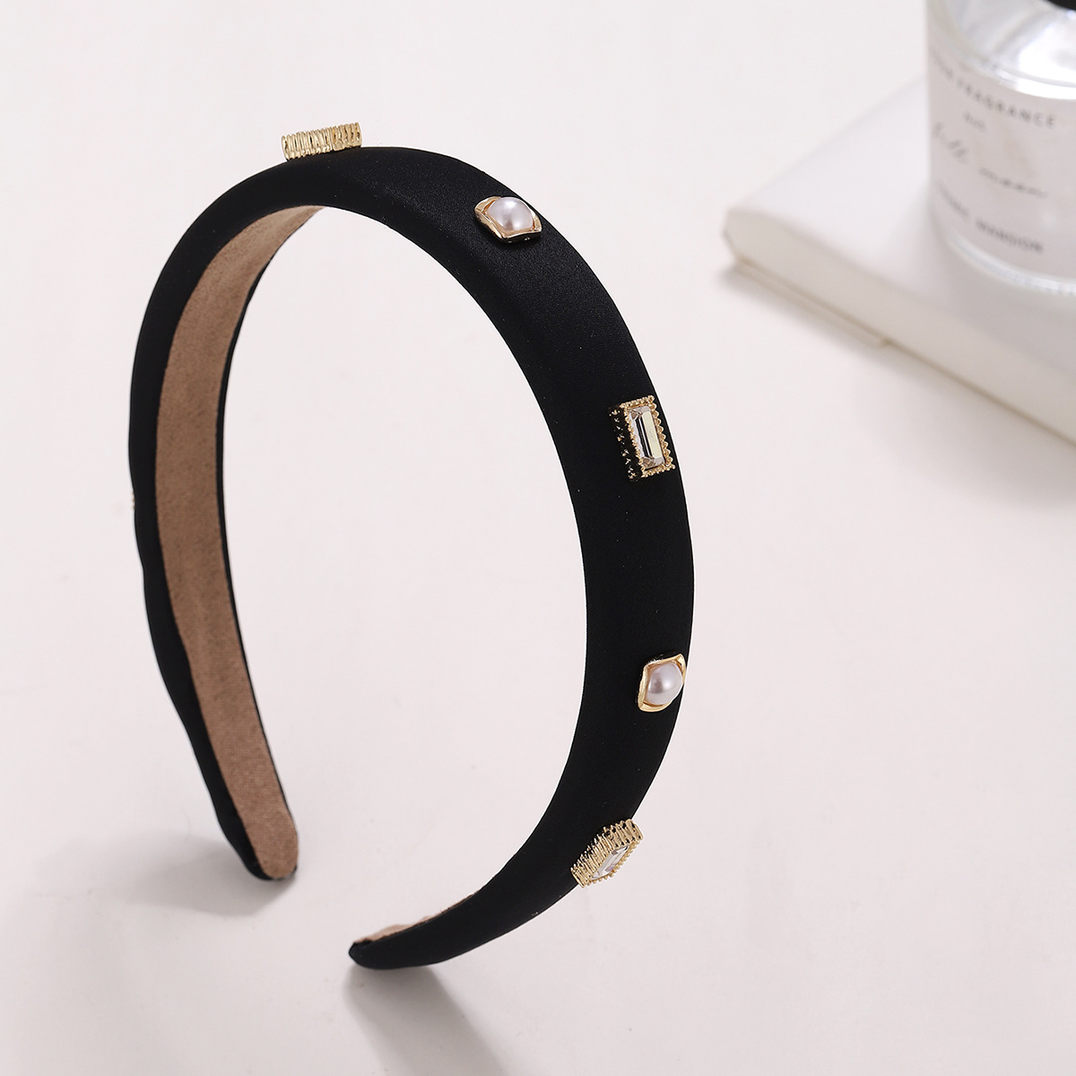 Estilo francés de la perla de tela vintage diadema ZIRCON hembra luz nicho de lujo diadema fuera lavado de cara aumento cráneo superior diadema marea