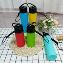 跨境硅胶折叠水壶户外骑行运动水杯防摔食品级硅胶折叠运动水壶