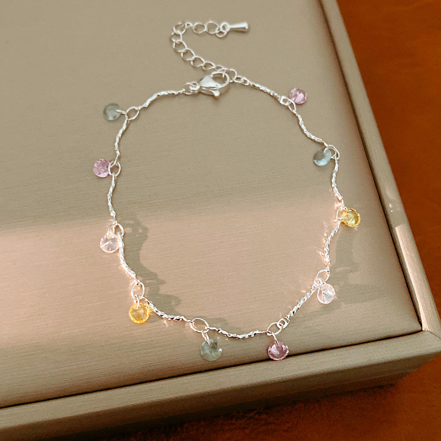 Collar de arroz redondo de zircon de color lujo ligero nicho de alta calidad cadena de clavícula temperamento simple conjunto de joyería versátil