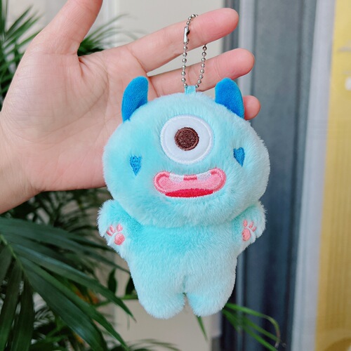Internet celebrity cute big-eyed monster pendant plush toy doll creative bag pendant keychain rag doll doll