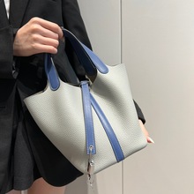 现货手工进口皮2023新款拼色菜篮子包手缝蜡线TC牛皮水桶包女