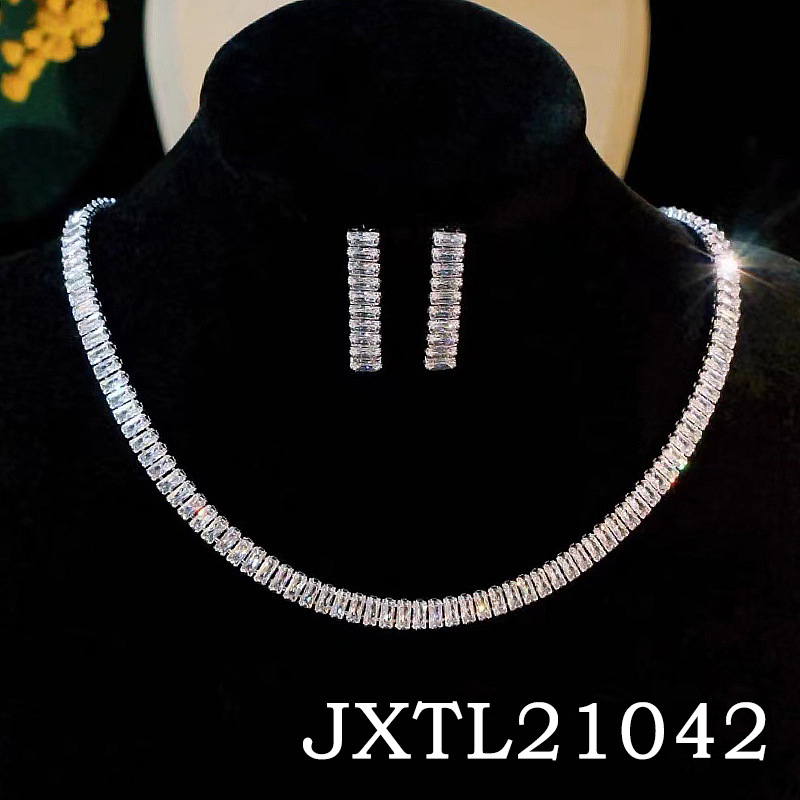 42g Weight Artificial Rhinestones Inlay Material Jewelry Set Classification Earrings + Necklace Quantity Holiday, Banquet Occasion Copper Material Geometric Pattern Women's Gender Plating Design Simple Style Style Copper Plating Geometric Artificial Rhinestones Jewelry Set 11