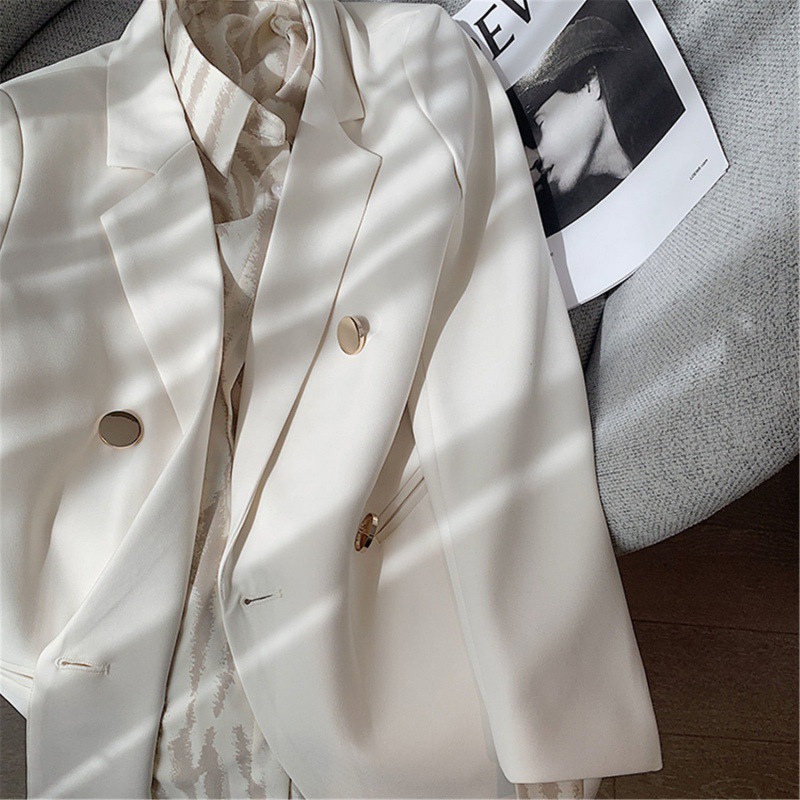 white suit coat Female models temperament 2021 Early spring new pattern Korean Edition British style Texture Blazer jacket
