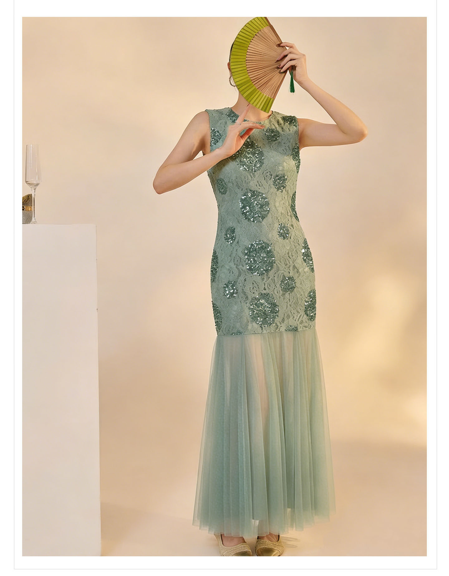 Váy maxi không tay họa tiết hoa nhỏ phối sequin lấp lánh phong cách tân Trung Hoa — Xanh lá cây nhạtcolor chi tiết 9