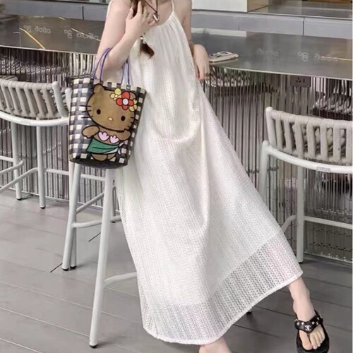 Women's Strap Dress for Autumn 2025, French Style, Unique Cut-Out Design, Loose and Elegant, Sleeveless Long Dress