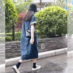 2025年夏の注目アイテム、香港風レトロシックなフレンチブルーデニムポロネックワンピース（女性用）