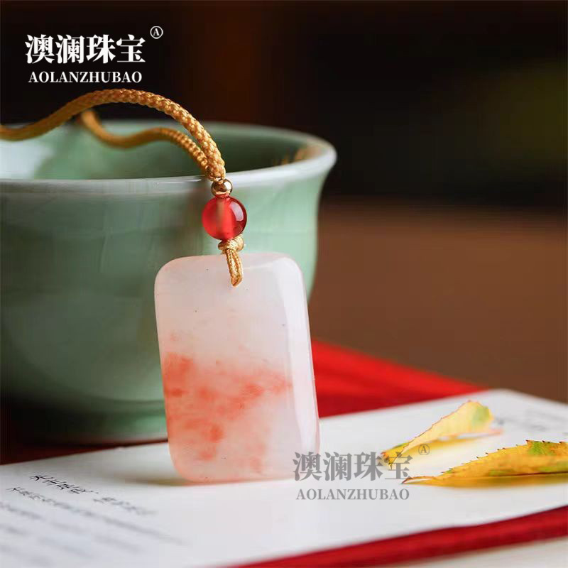 金糸玉桃の花醸造はわざと赤い本を飾っています。|undefined