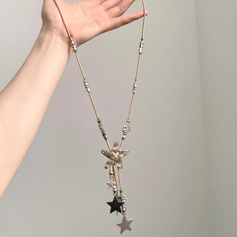 简约皮革编绳星星吊坠项链时尚百搭毛衣链个性冷淡风饰品女高级感|undefined