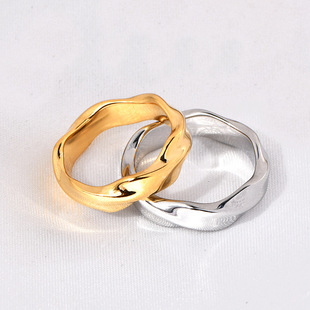 Fashion titanium steel twist pattern simple female ring casting personality trend INS wind female ring vacuum plating does not fade direct batch