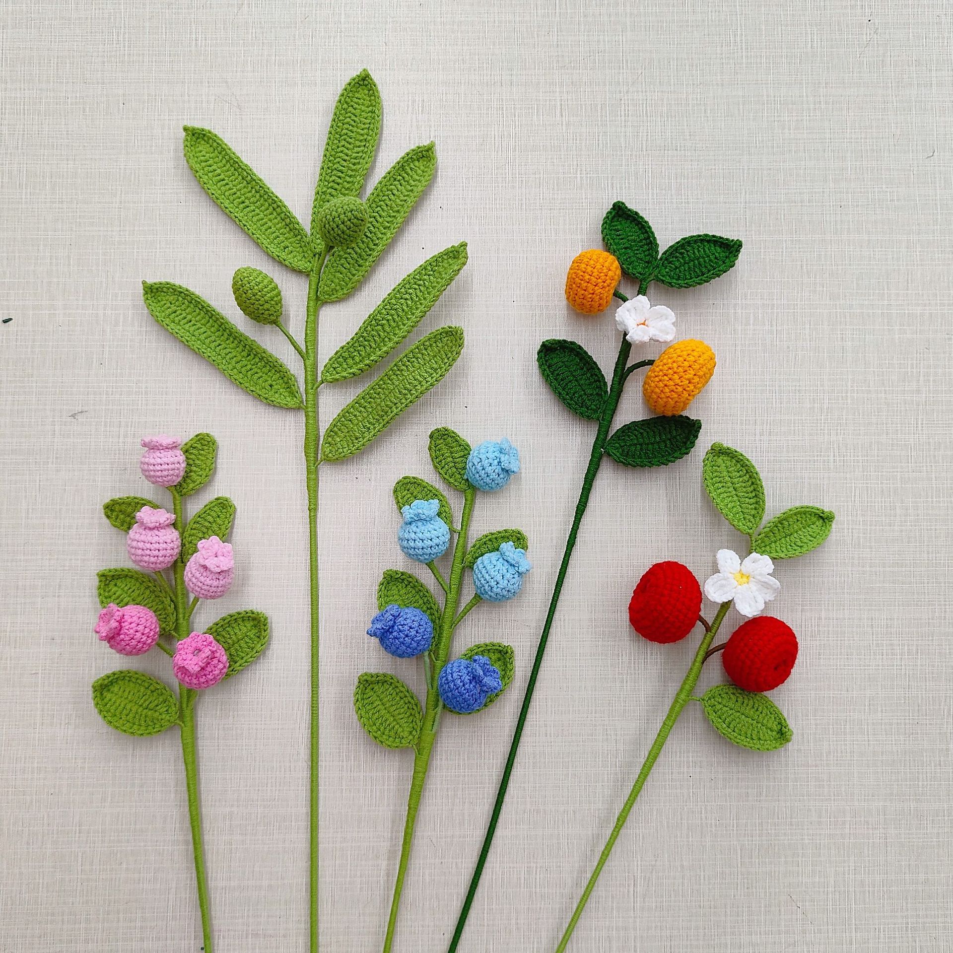 30g Weight Casual Elegant Lady Flower Yarn Crochet Flowers Artificial Flowers
