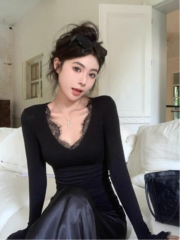 黑色蕾丝V领内搭打底衫女春秋季2025新款长袖T恤纯欲修身显瘦上衣|undefined