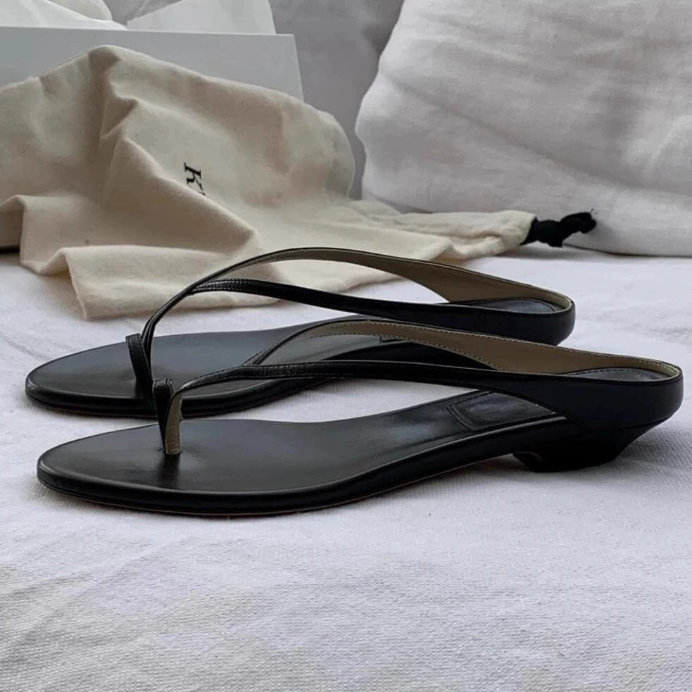 Small design flip flops, summer slippers, universal slide, shoes, trend of season, 2025 years