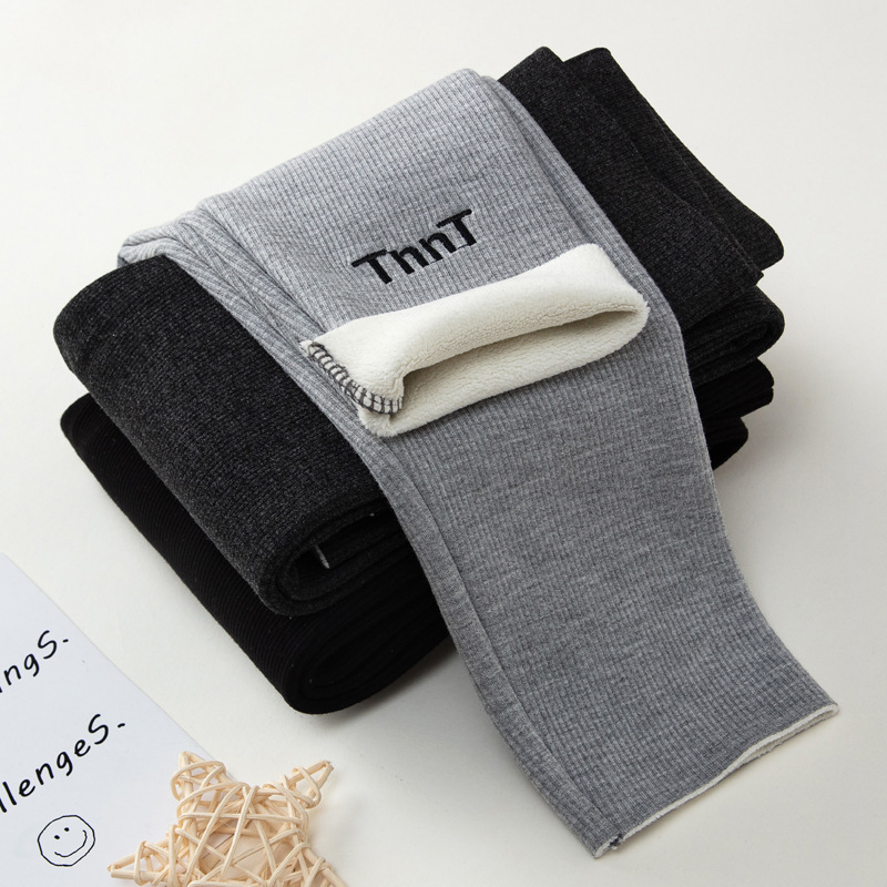 Base de las niñas forrada de lana engrosada pantalones largos de los niños de invierno cálido bebé niñas de una sola pieza de terciopelo pantalones de desgaste exterior fabricante