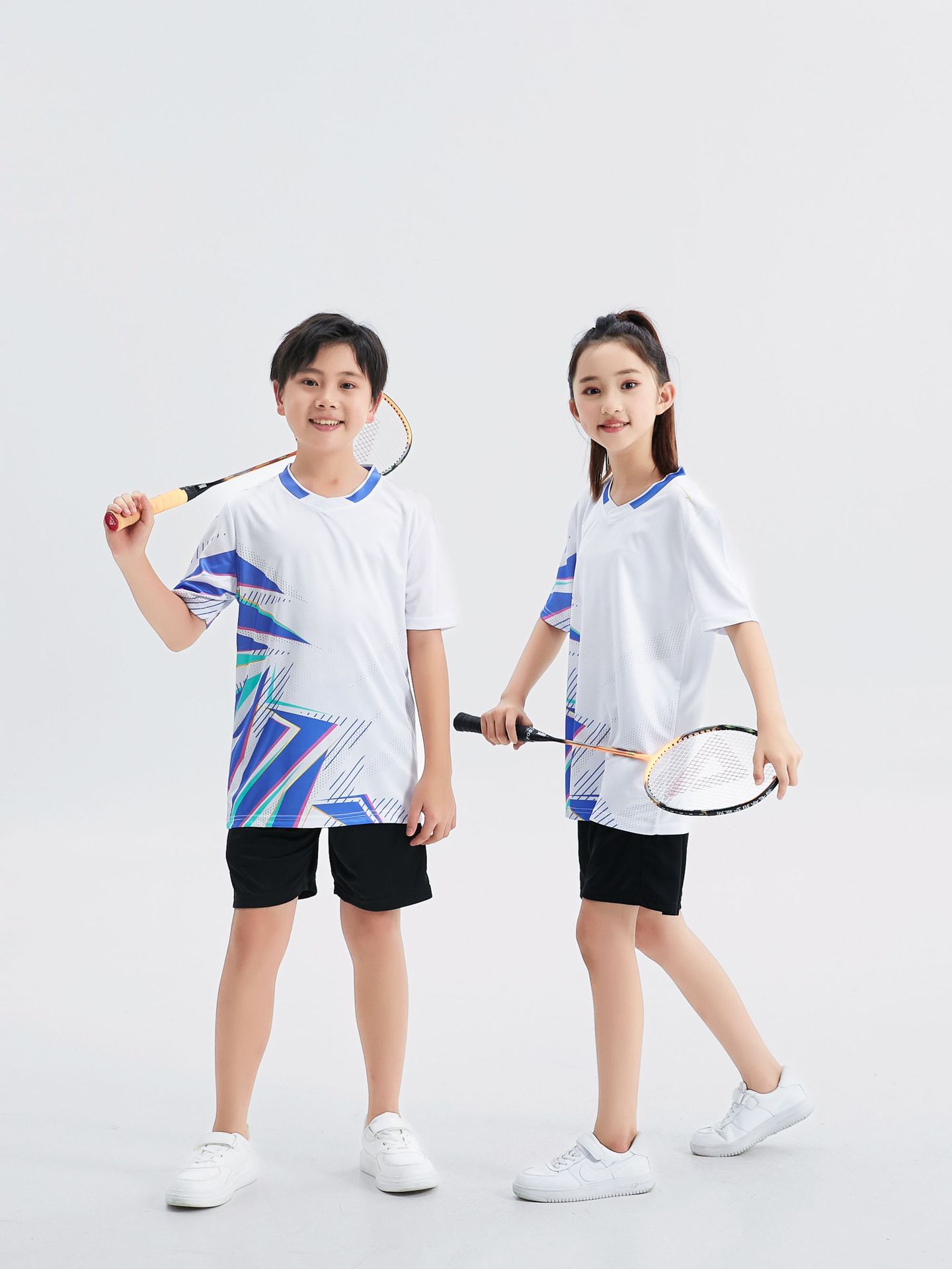 Nuevo equipo nacional de bádminton trajes deportivos hombres y mujeres uniformes olímpicos de París impresión de entrenamiento de secado rápido