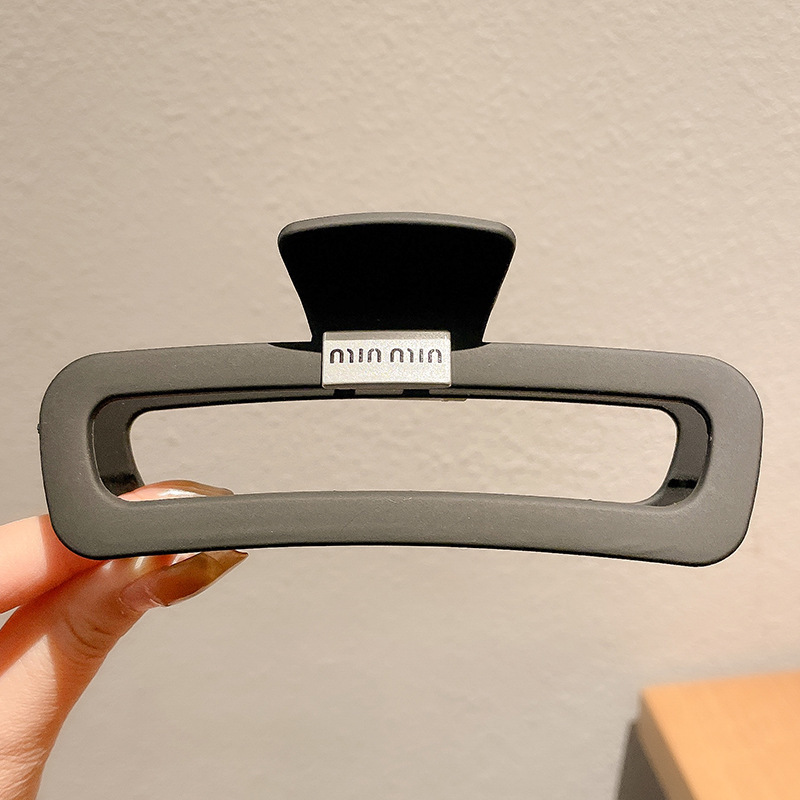 Clip de agarre de color café de alta calidad, horquilla grande, mujer 2024, nuevo estilo, volumen de cabello en la parte posterior de la cabeza, clip de tiburón, tocado, horquilla