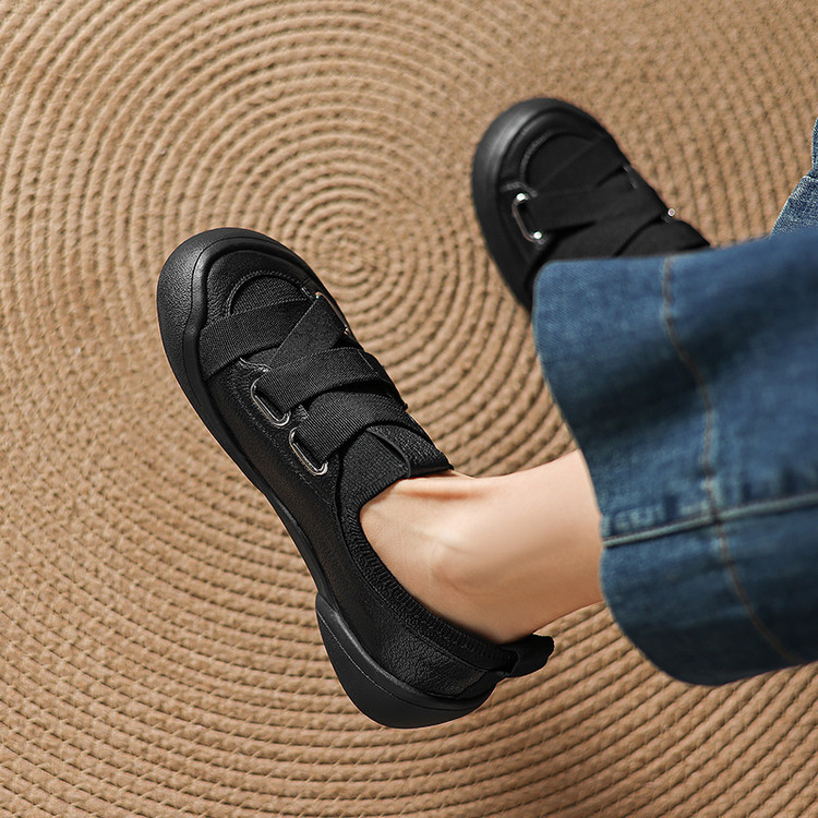 Giày sneaker nữ chunky đế dày da dê phối màu cao cấp — màu đen, màu trắng ngà chi tiết 58