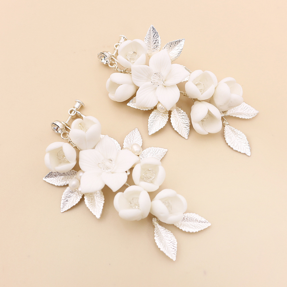 Title 2, Temperament Simple White Ceramic Flower Bridal ...