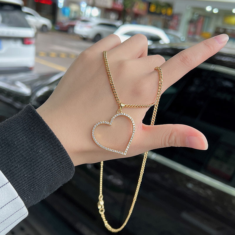 INS Europe and America Cross Border E-Commerce Inlaid Zirconium Elegant Heart Pendant AliExpress Spo