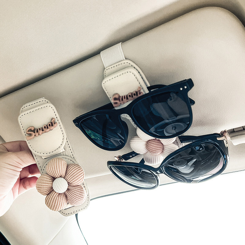 Cute Cartoon Car Sun Visor Glasses Clip, Sunglasses Card and Ticket Holder, Magnetic Absorption, Portable Storage