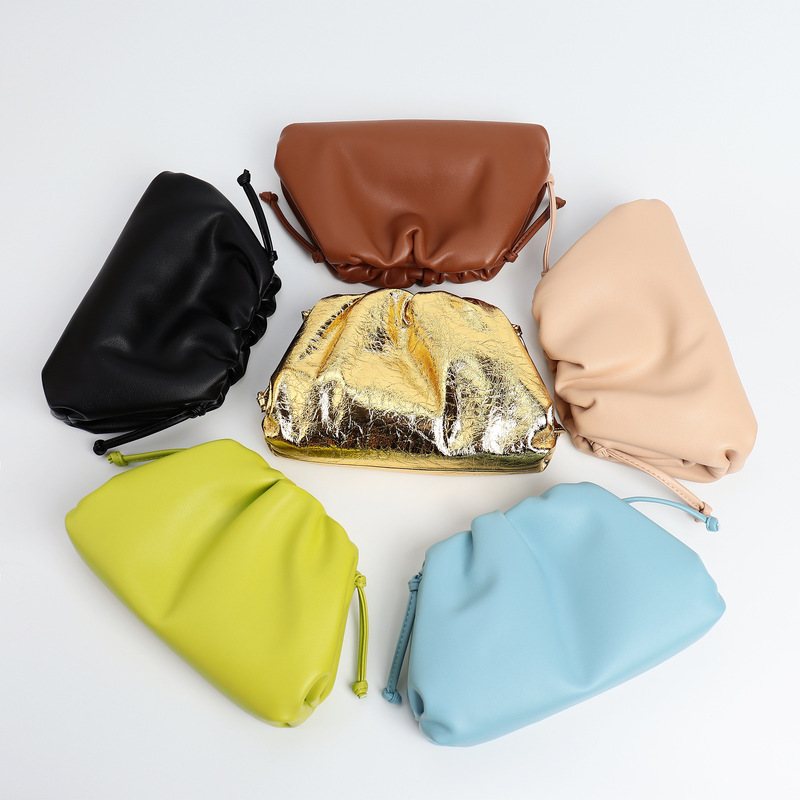 Summer High-End Exquisite Cowhide Cloud Bag, Small Pleated Clip Classic Fashion Versatile Shoulder Crossbody Women's Bag
