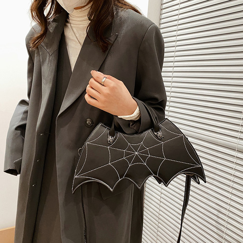 Foreign trade new European and American fashion retro punk style dark embroidered bat pu portable crossbody bag shoulder bag for women