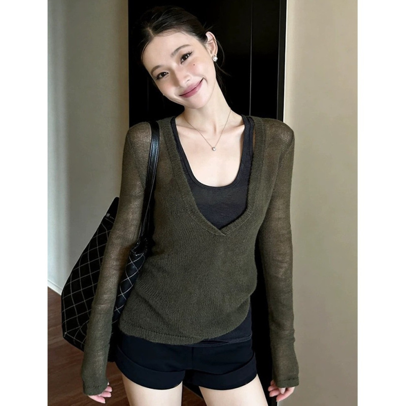 Old Money Style Green Deep V-Neck Long-Sleeve Knit Cardigan for Women, Spring Season Elegant Layered Vest Two-Piece Pullover Top Old Money Style Green Deep V-Neck Long-Sleeve Knit Cardigan for Women, Spring Season Elegant Layered Vest Two-Piece Pullover Top