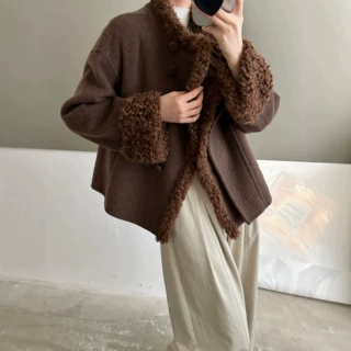 圈圈毛门襟与袖口饰边装饰立领双面呢大衣女单排斜扣门襟羊毛外套
